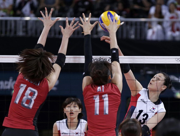 Japan win women's volleyball bronze medal match