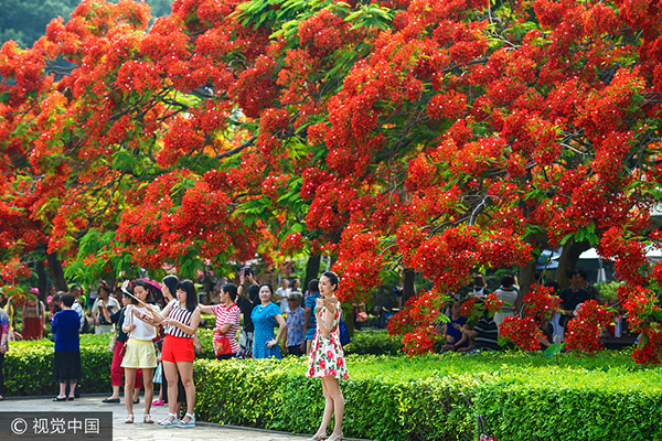 Top 10 Chinese cities with highest average monthly salary