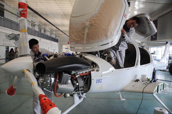 China manufacturing likely to slow in April