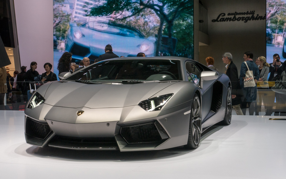 Hot new cars at Geneva Motor Show 2014