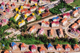 Enterprises help rebuild after Wenchuan quake