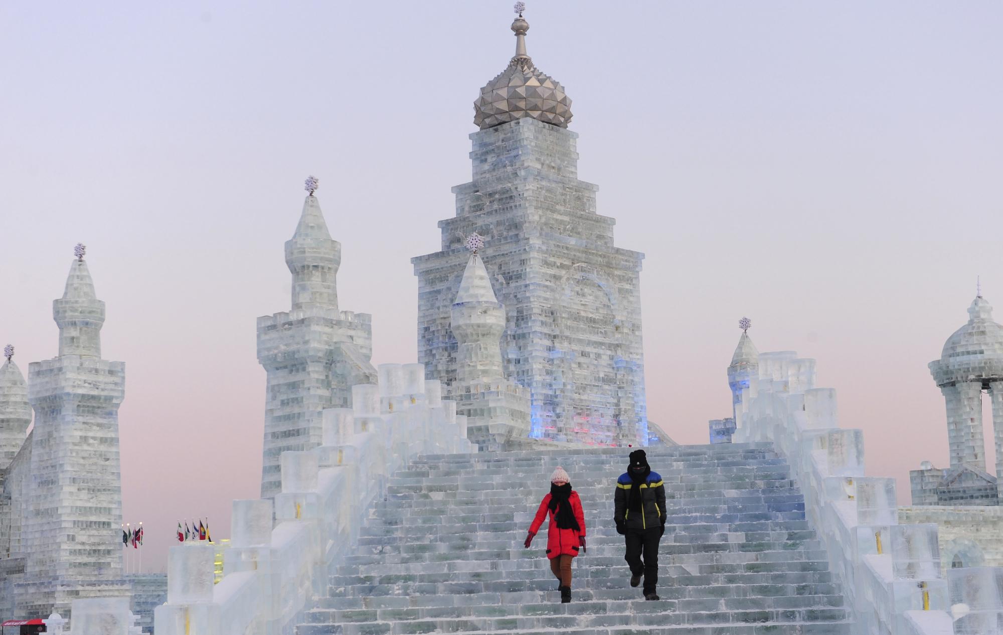 The wonderland of Harbin's Ice and Snow World