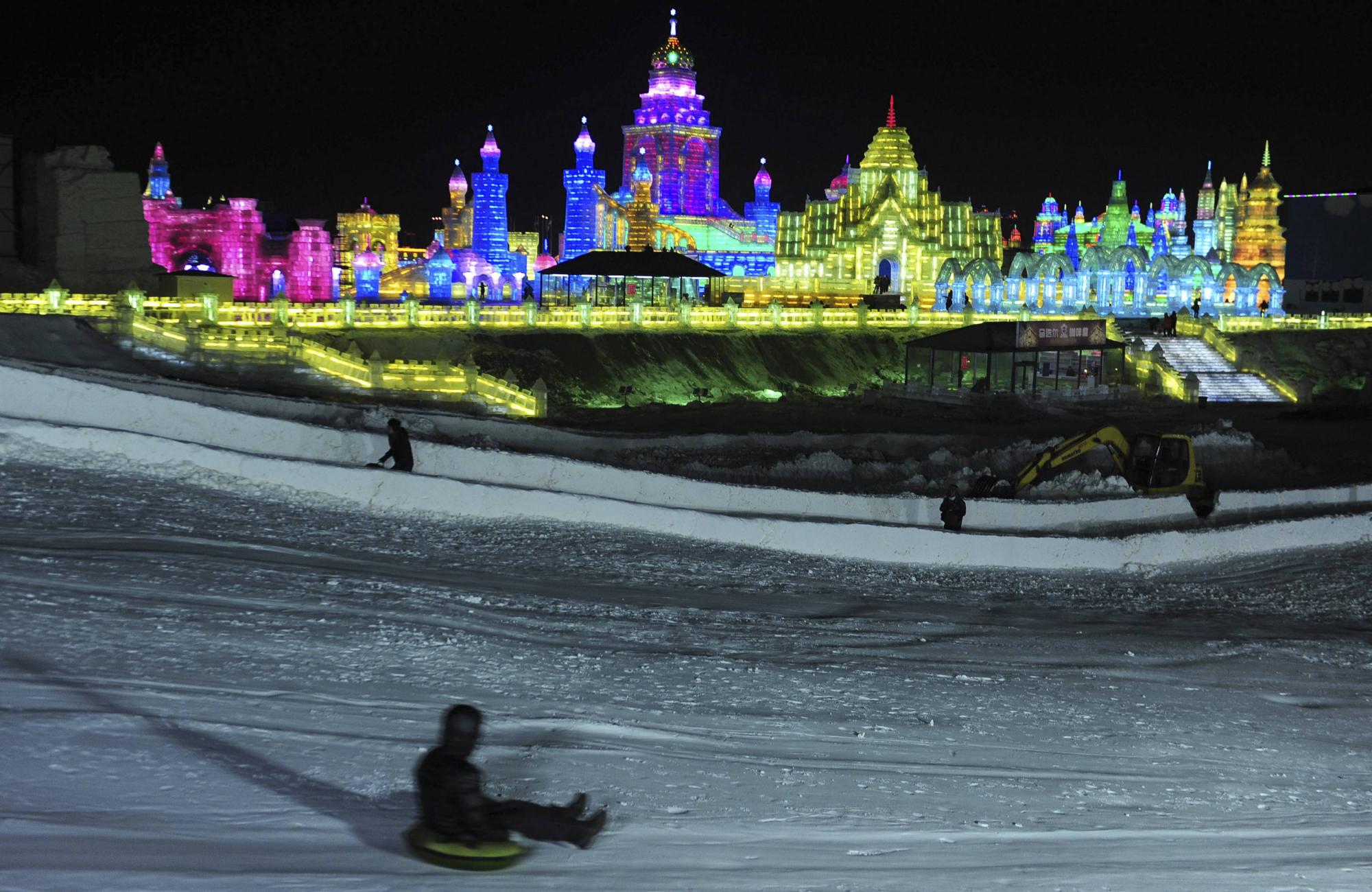 The wonderland of Harbin's Ice and Snow World