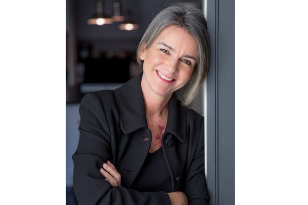 Telling world China's tech story