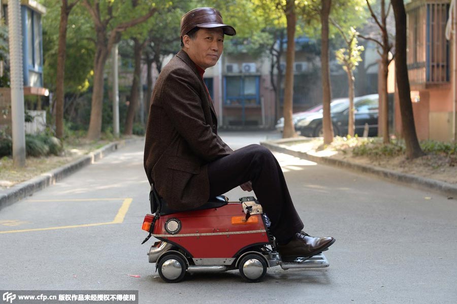 Shanghai native makes tiny car with $240