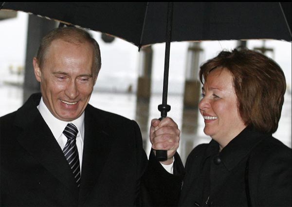 Yearender: Celebrity breakups in 2013