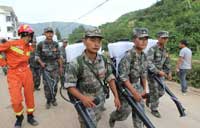 Stars pitch in to help