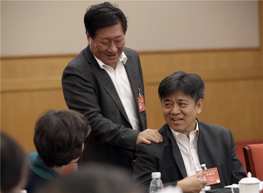 Political advisors deliberate CPPCC work report