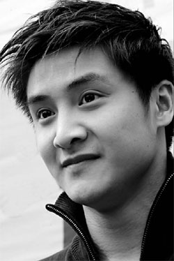 Controversial diver back in the spotlight