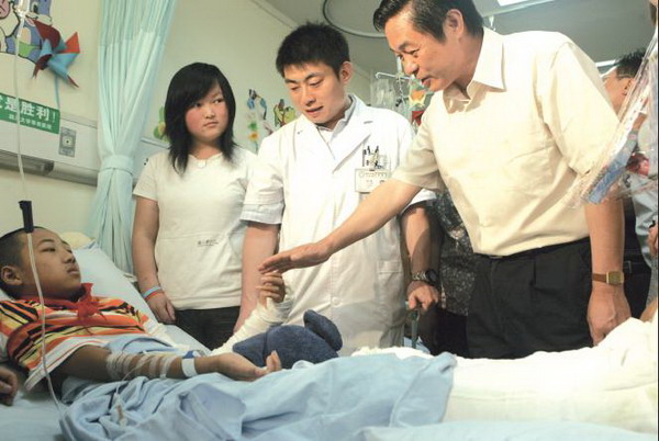 Wenchuan: shaken but not shattered