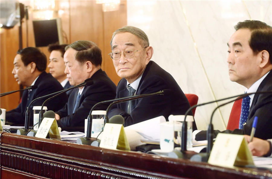 Political advisors amplify deepening economic reform