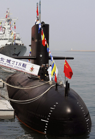 China invites foreign delegates to navy ships