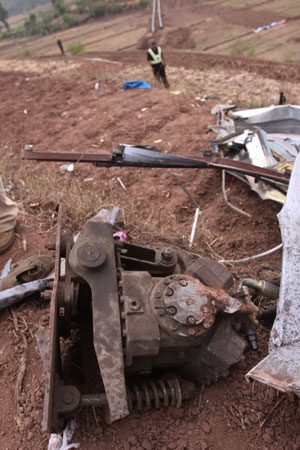 Bus-truck collision kills 21 in SW China