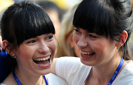 Int'l twin festival celebrated in Mojiang, Yunnan