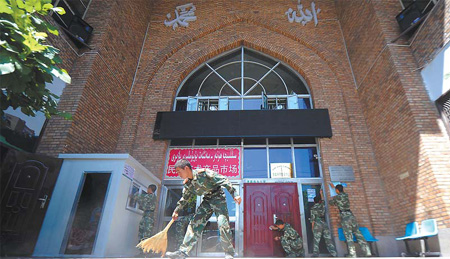 Urumqi residents long for simple life