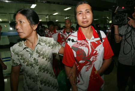 59 fishermen fly back home from Indonesia