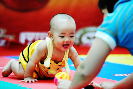 Baby talent show held in NE China