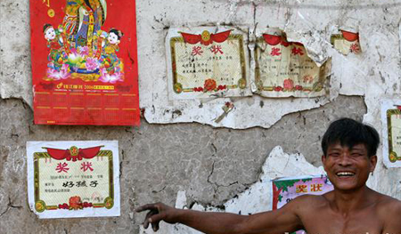 China starts large-scale relocation for water project