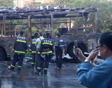 Bus caught fire in Beijing