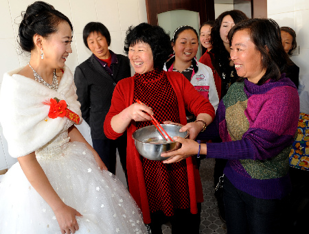A special wedding ceremony in Shaanxi