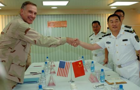 US fleet commander visits Chinese warship at Gulf of Aden