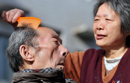 Life of the elderly at an old age home