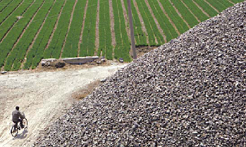 Tough time for towns where mines run dry