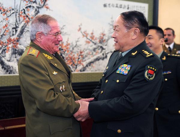 China vows to further military ties with Cuba