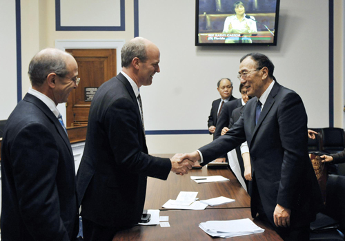 China's Tibetan legislators visit US counterparts