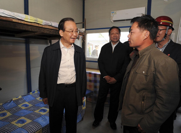 Wen reaffirms effort to bring down house price