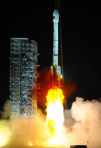 Zhongxing-1A, the satellite, carried by a Long March-3B rocket carrier, blasts off from the Xichang Satellite Launch Center in the Southwest China's Sichuan province, Sept 19, 2011. China launches new communication satellite