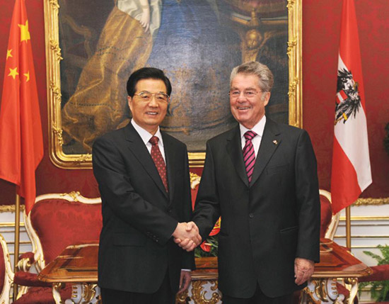 Hu, Austrian president hold talks Chinese, Austrian presidents hold talks