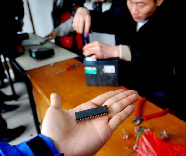 Leap year bug crashes meters in 1,500 cabs