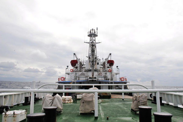 Chinese marine surveillance ship Haijian 137 carries out a regular patrol in waters surrounding the Diaoyu Islands on Feb 14, 2013. Chinese ships continue patrolling Diaoyu Islands waters