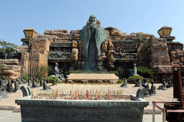 Yancheng is one of the oldest and most well-preserved ancient towns in China. Provided to China Daily Relief from the madding crowds