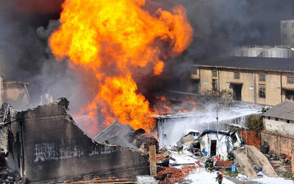 Casualties unknown in C China factory blast