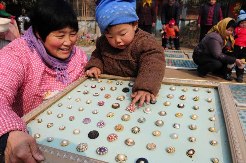 A world of buttons in E China