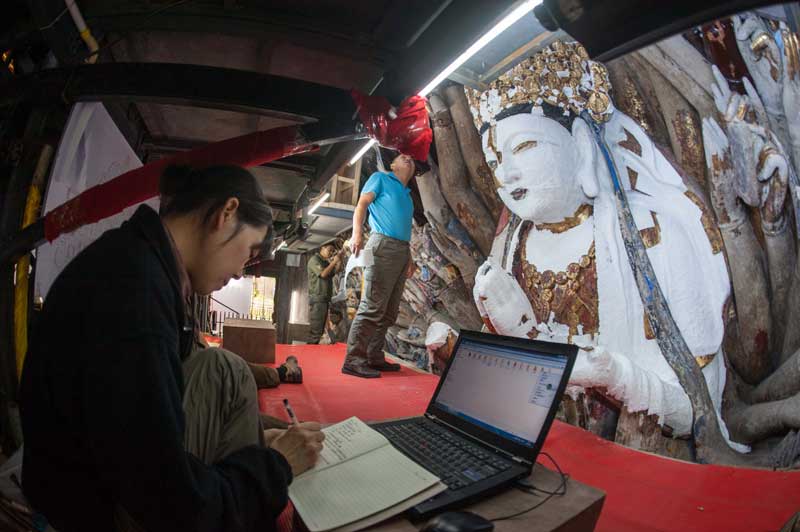 Hydrating mask for Buddhist deity