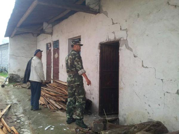 13 injured in SW China quake