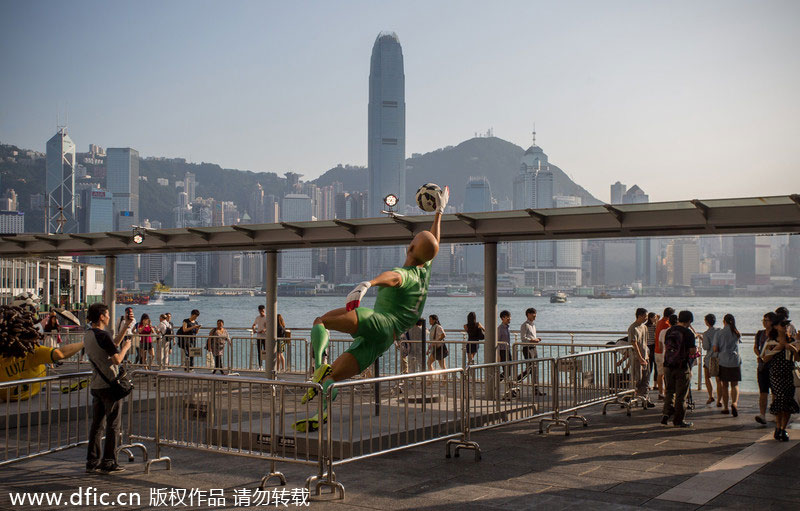 Giants welcome to World Cup from Hong Kong