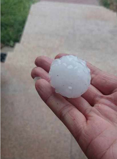 Hailstorm pounds suburban Beijing