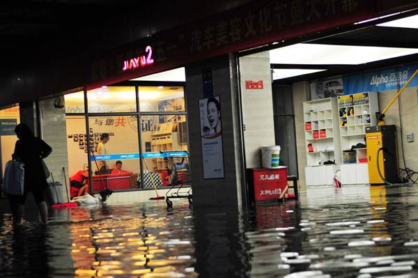 At least 18 killed in China rainstorms
