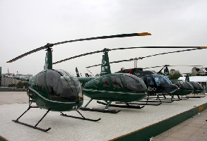 Aeromodelling enthusiasts spend summer at school