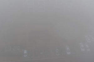 Fog again shrouds Beijing after holiday