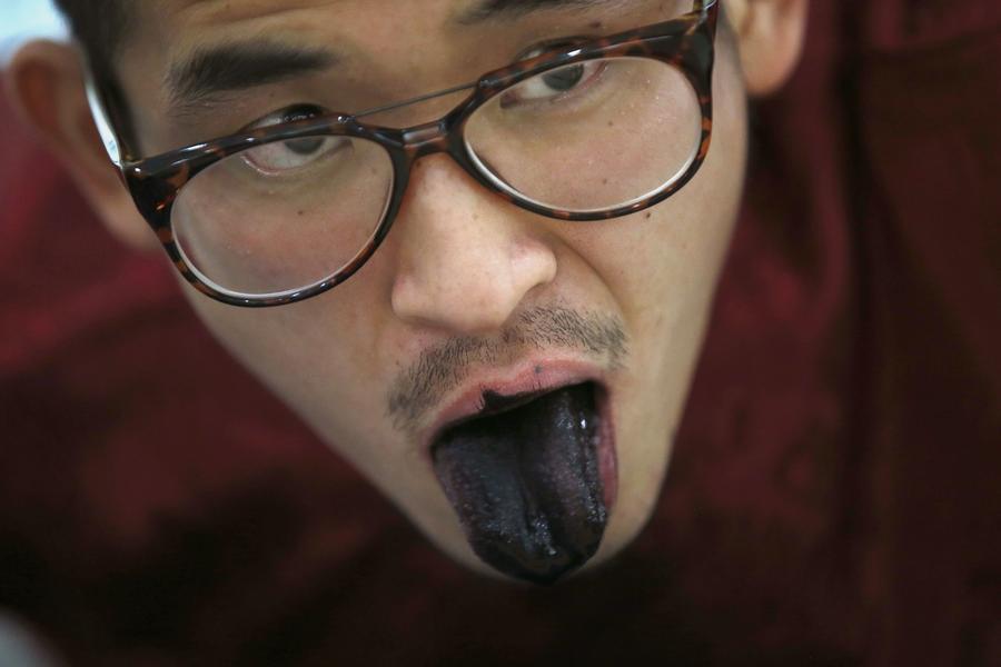 Artist has a taste for painting