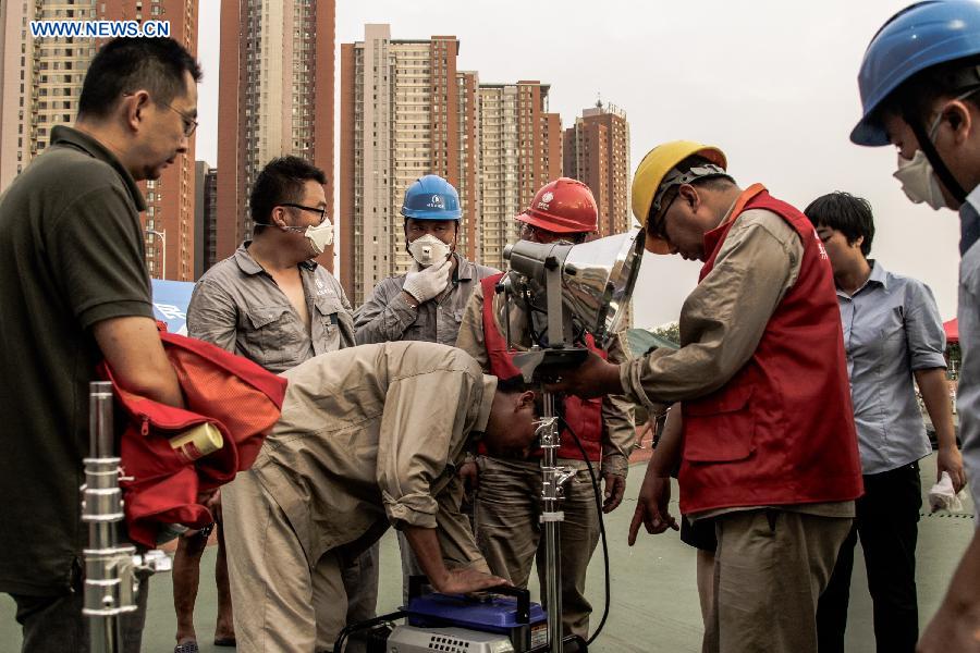 Shelters, medicine, daily necessities given to victims in Tianjin blasts