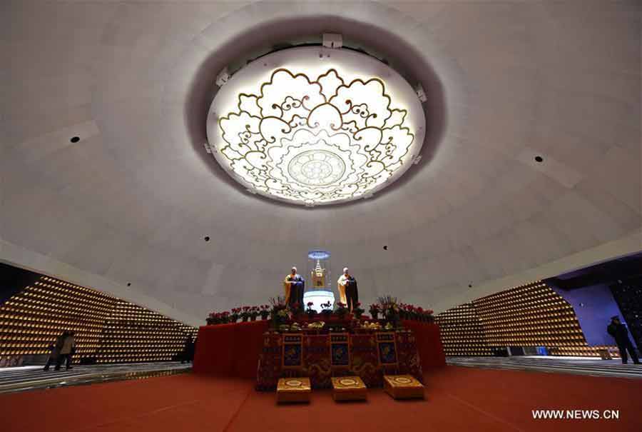 Underground palace opens in Nanjing