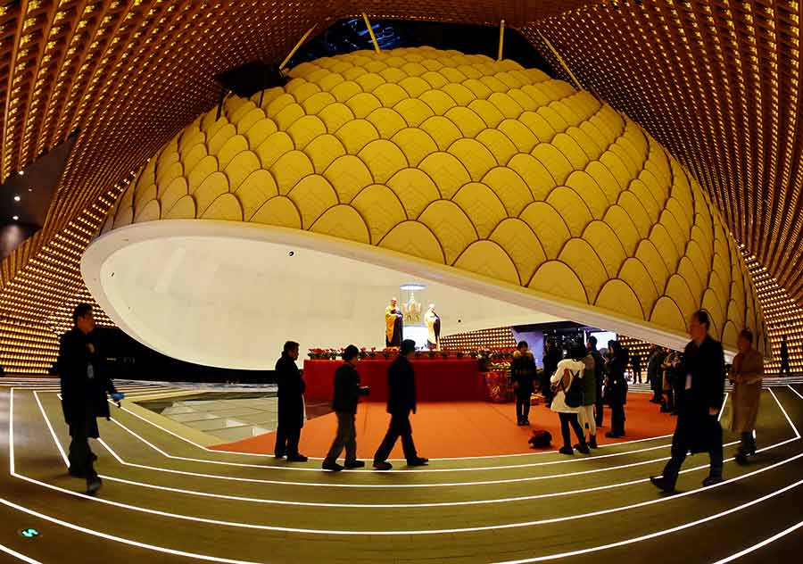 Underground palace opens in Nanjing