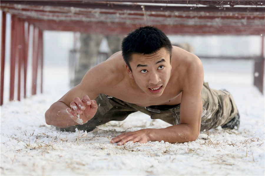 Future bodyguards undergo brutal training in Beijing