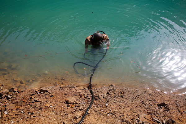 Search for three missing children continues